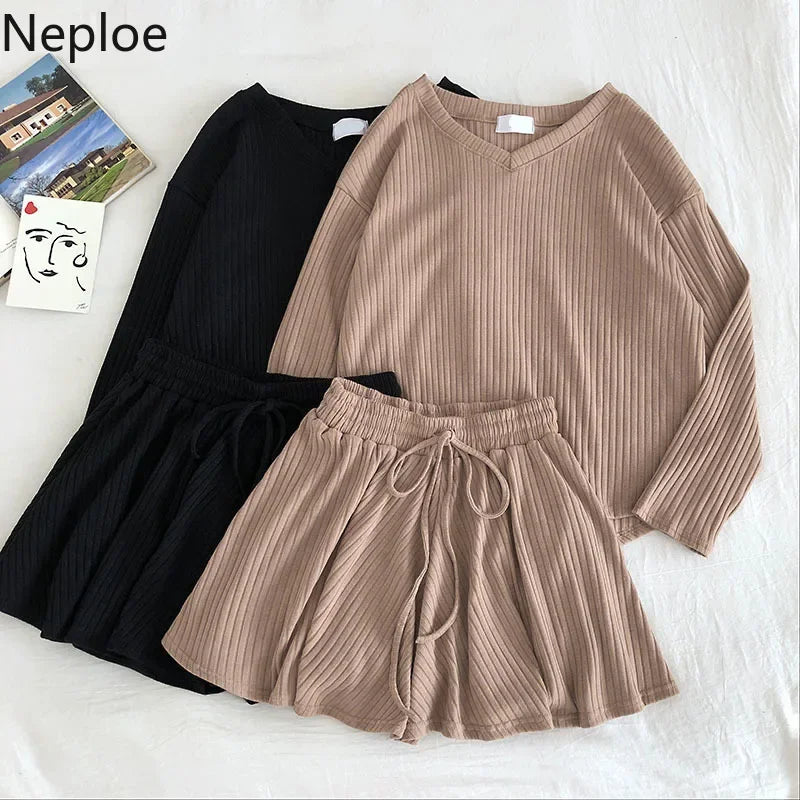 Neploe Casual Fashion 2 Pcs Women Set v Neck Long Sleeve Loose Knit Top + High Waist Hip Elastic Wide Leg Shorts Wild Suit 48994