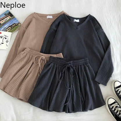 Neploe Casual Fashion 2 Pcs Women Set v Neck Long Sleeve Loose Knit Top + High Waist Hip Elastic Wide Leg Shorts Wild Suit 48994