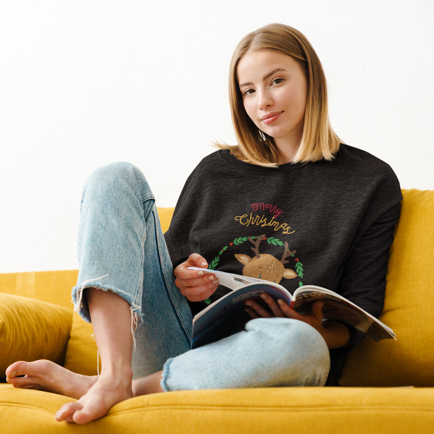 womens reindeer crewneck sweatshirt